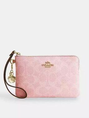 *NWT* COACH Powder Pink Corner Zip Wristlet In Signature Canvas With Charms